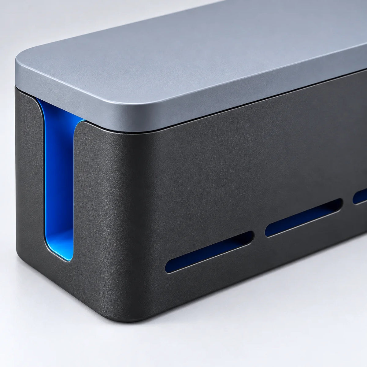 Ventilated Cable Management Box — detail